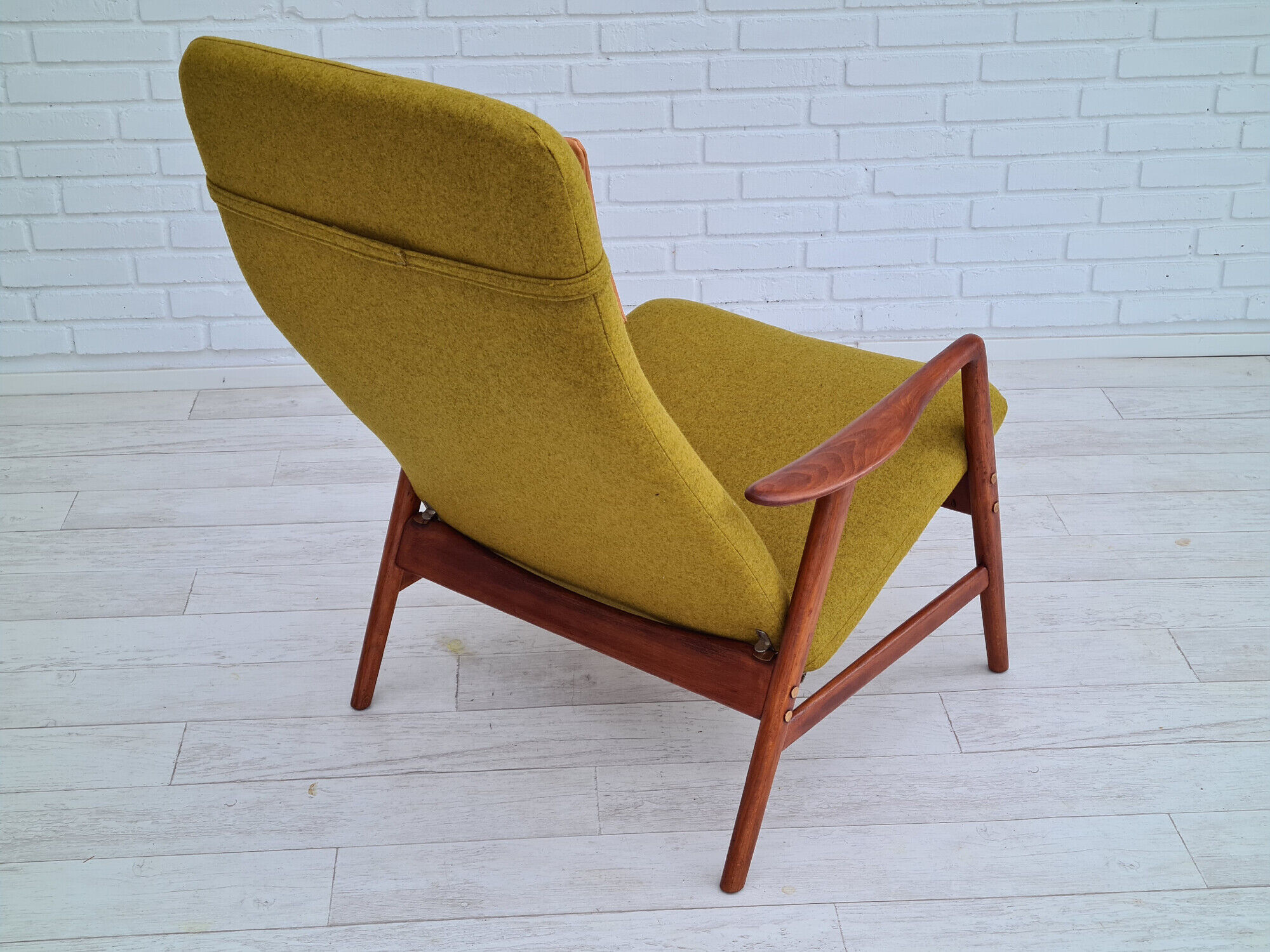 Alf Svensson, 60s, armchair model Kontur, completely restored, furniture wool