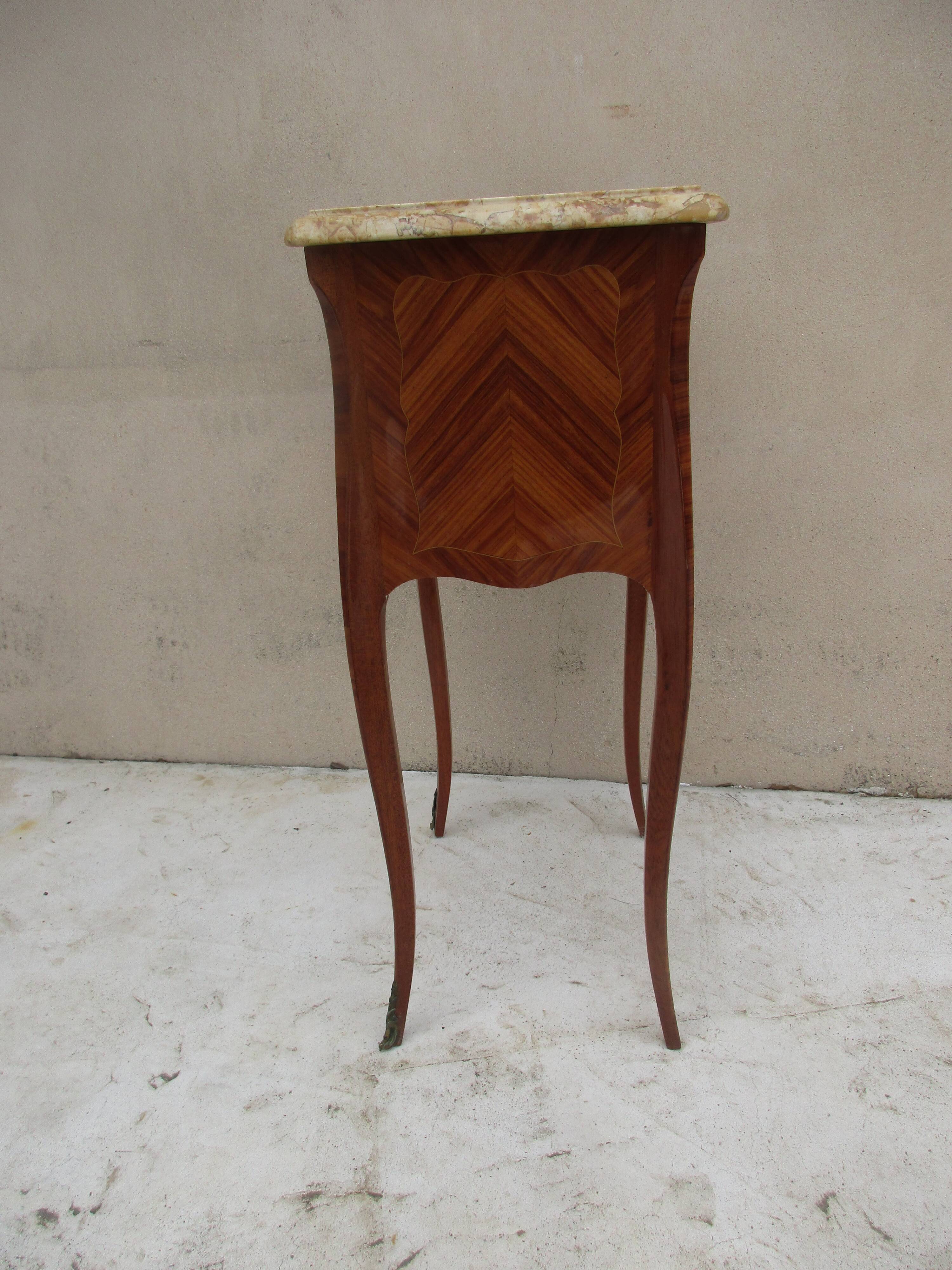 Bedside in Louis XV style marquetry