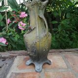 Vase en régule signé Auguste Moreau