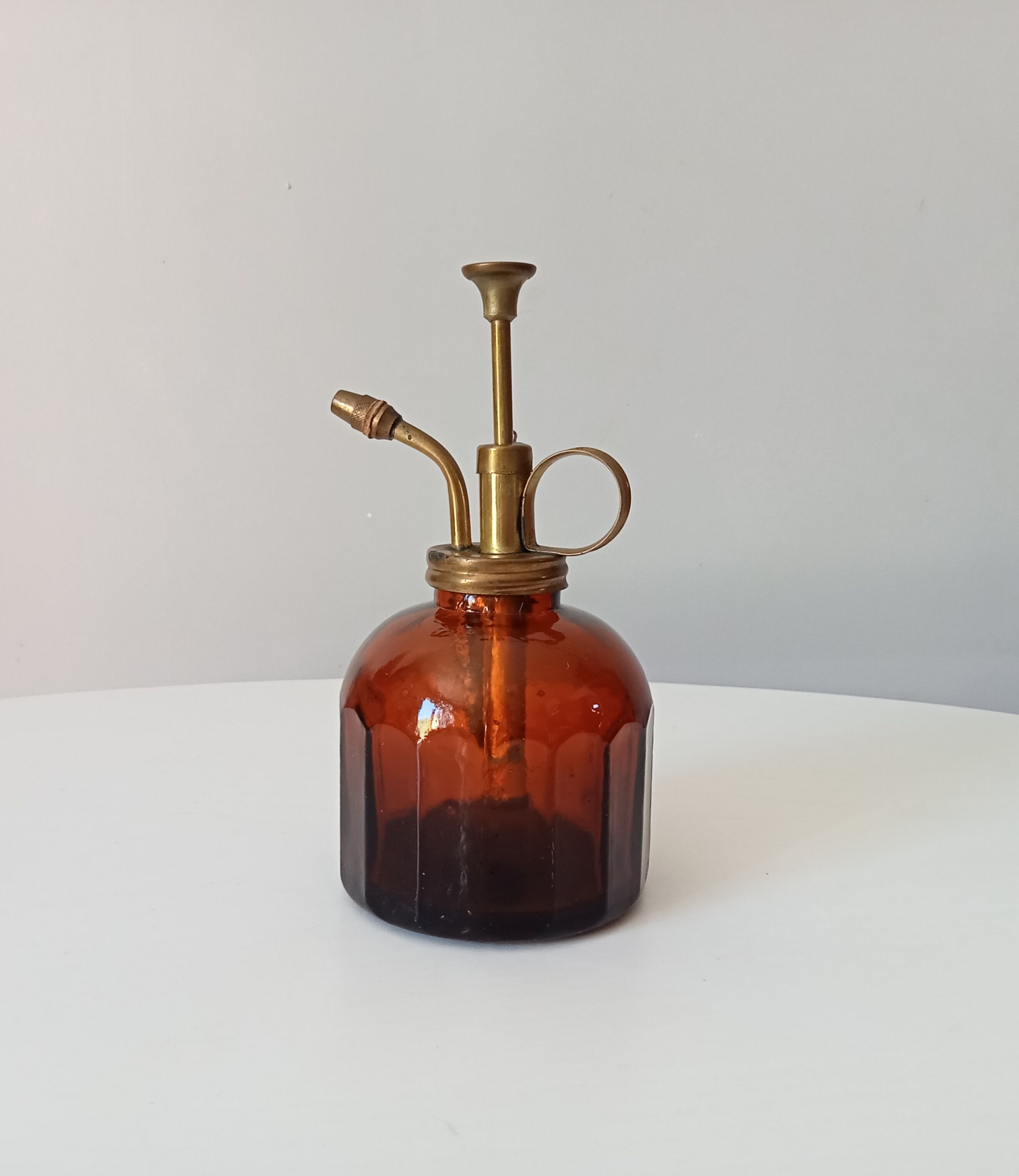 Vaporizer for vintage plants 70s