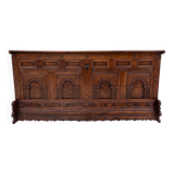 Coffre baroque en bois de 1781.