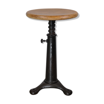 Singer stool 1930