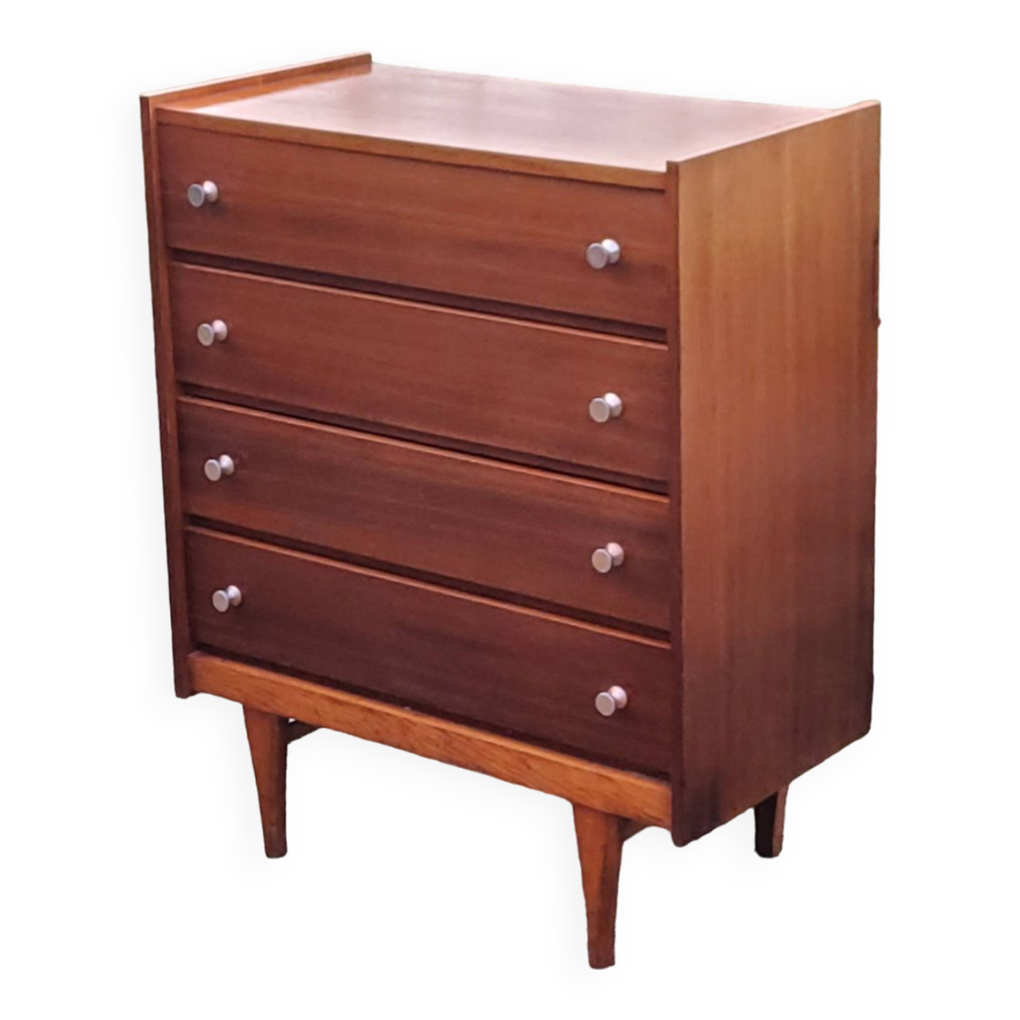Vintage golden oak chest of drawers with 4 spindle feet from the 1950s