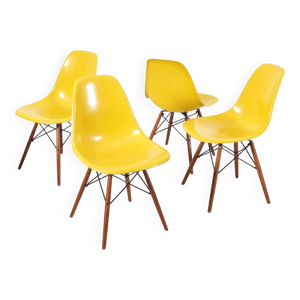 4 chaises DSW charles - eames