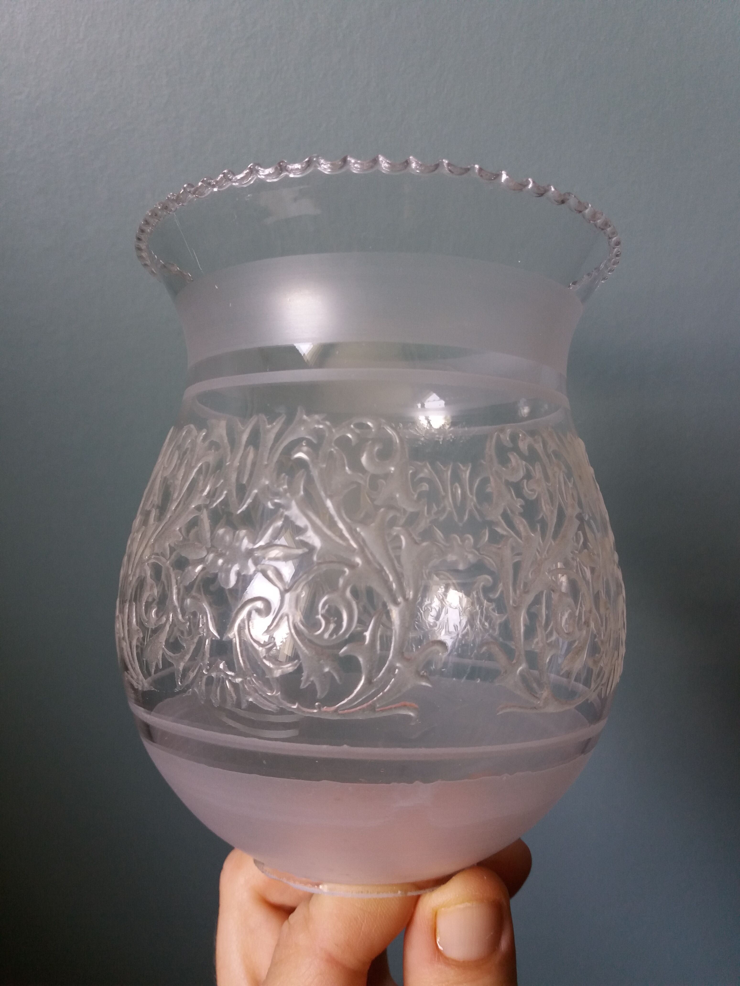 Tulip lampshade blown glass wall lamp