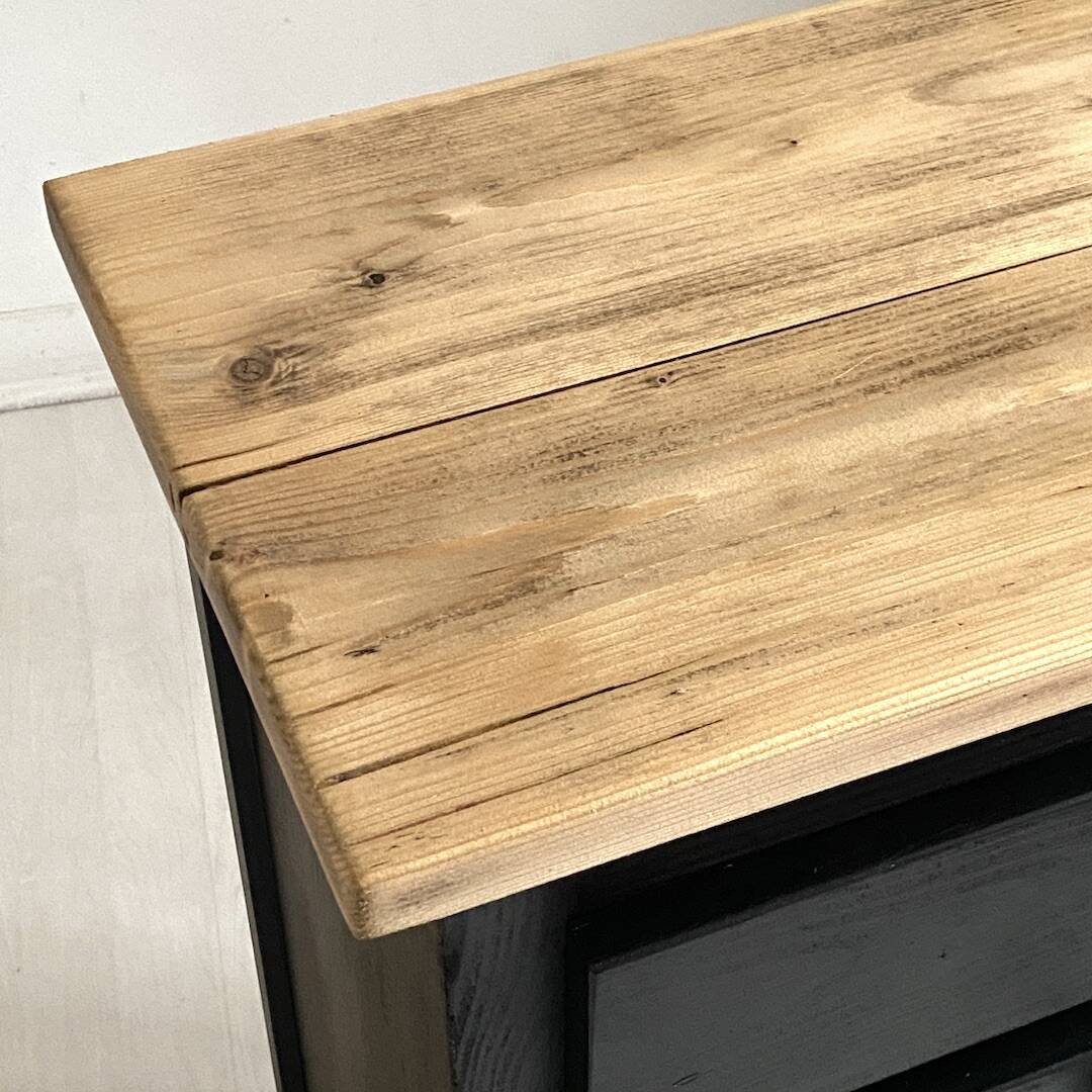 Small vintage 50's chest of drawers