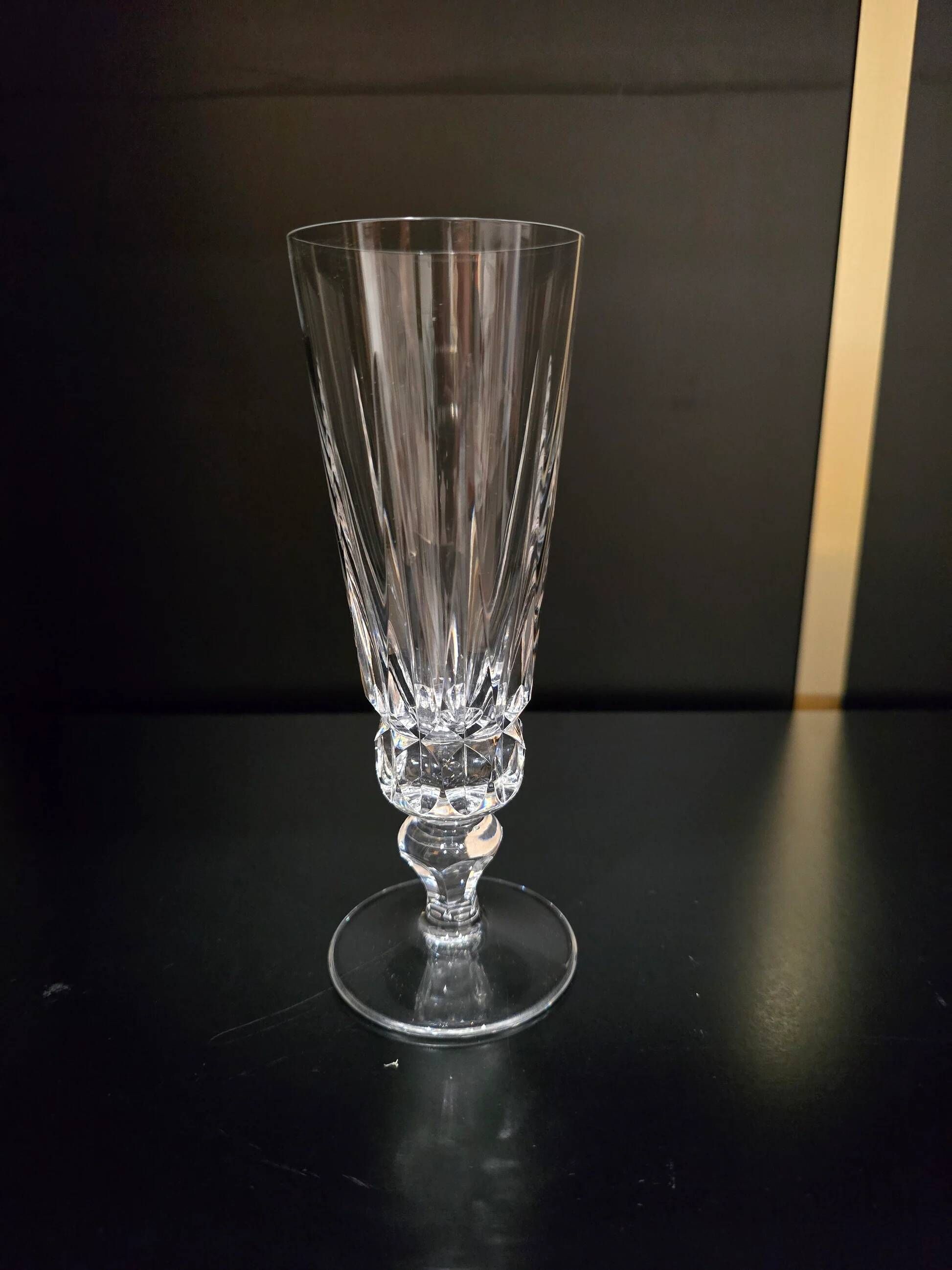 12 Saint-Louis Guernesey model champagne flutes in cut crystal