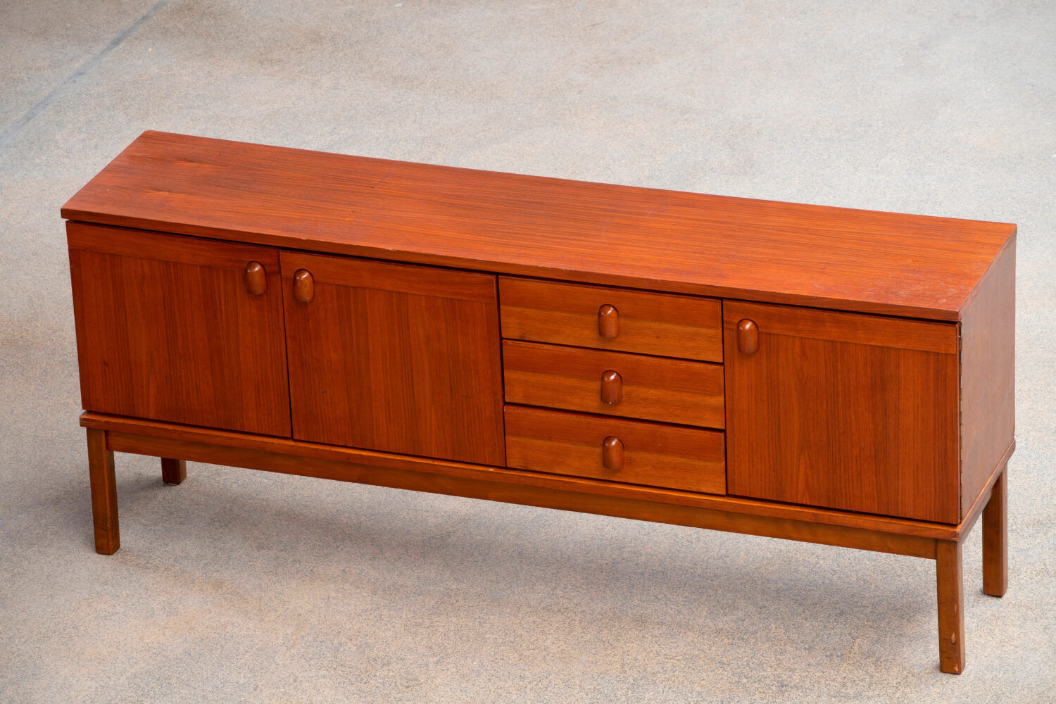 Enfilade scandinave vintage 1960
