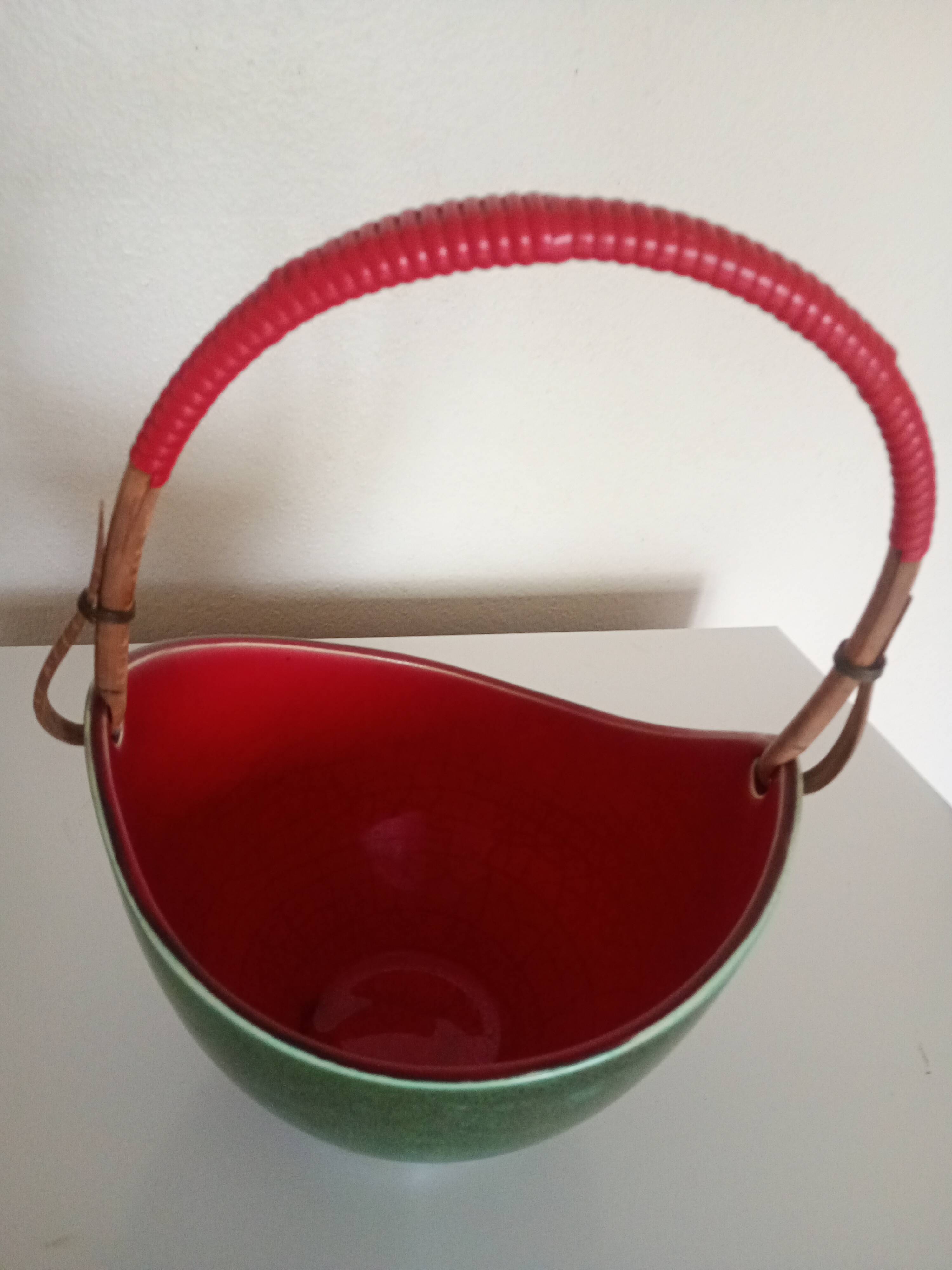 Leon elchinger soufflenheim - red and green ceramic fruit basket with handle
