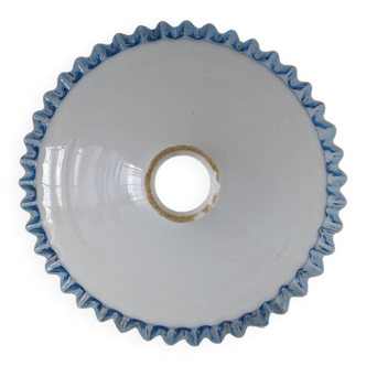 White and blue serrated opaline