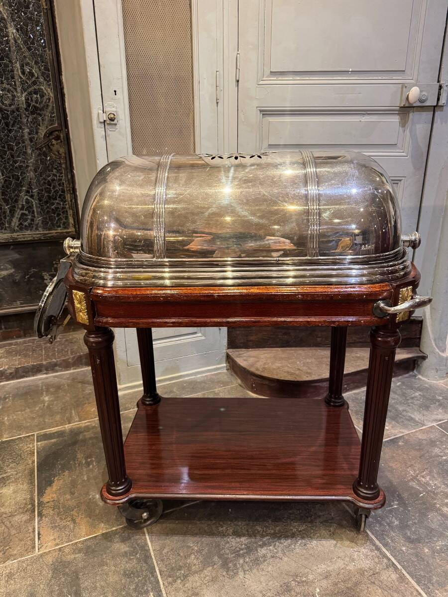 Silver-plated metal cutting trolley in the Louis XVI style