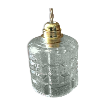 Molded glass suspension