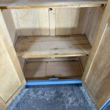 Armoire parisienne