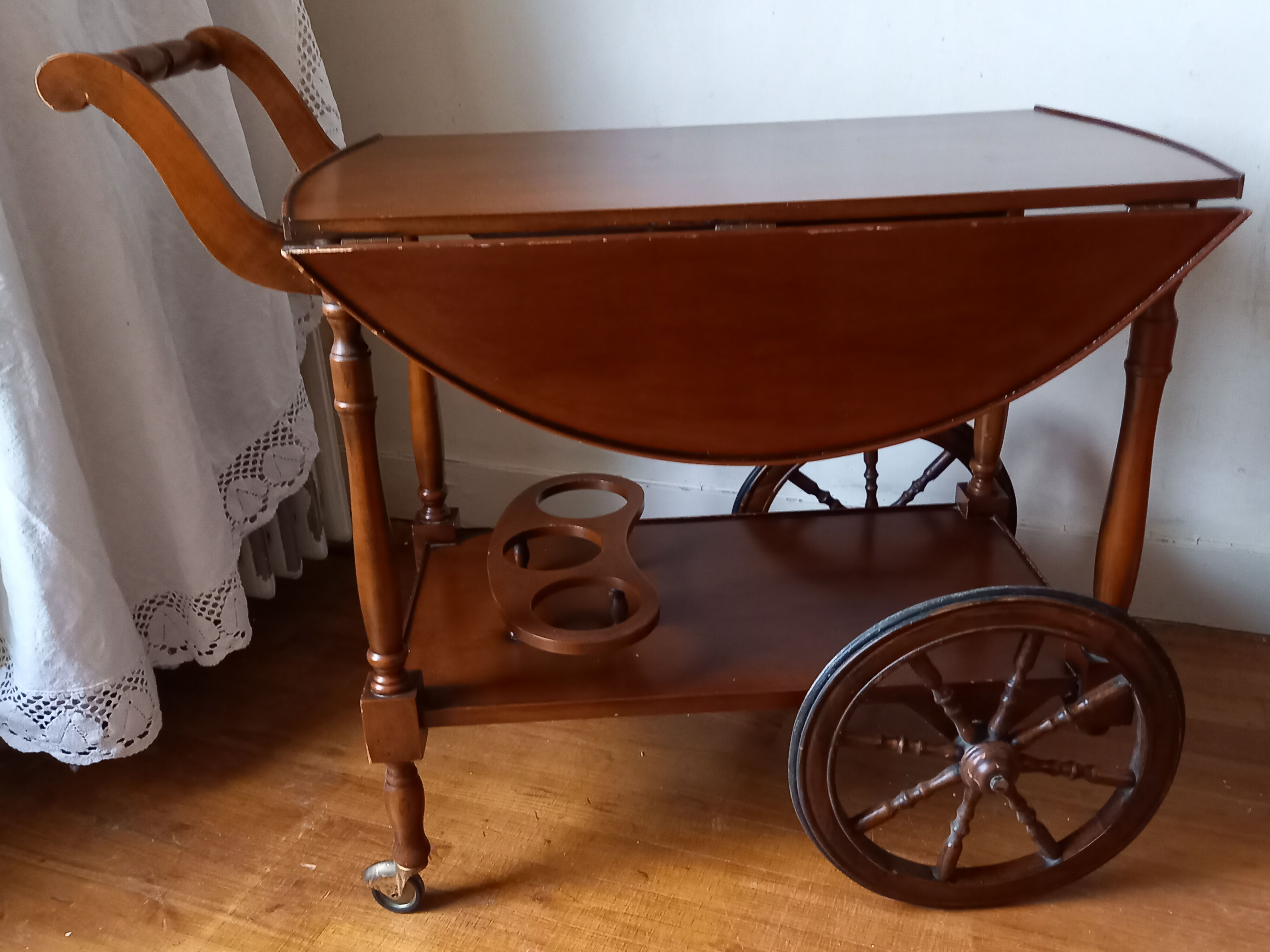 Table roulante desserte