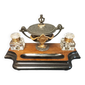 Inkwell in cut crystal and rosewood late nineteenth century