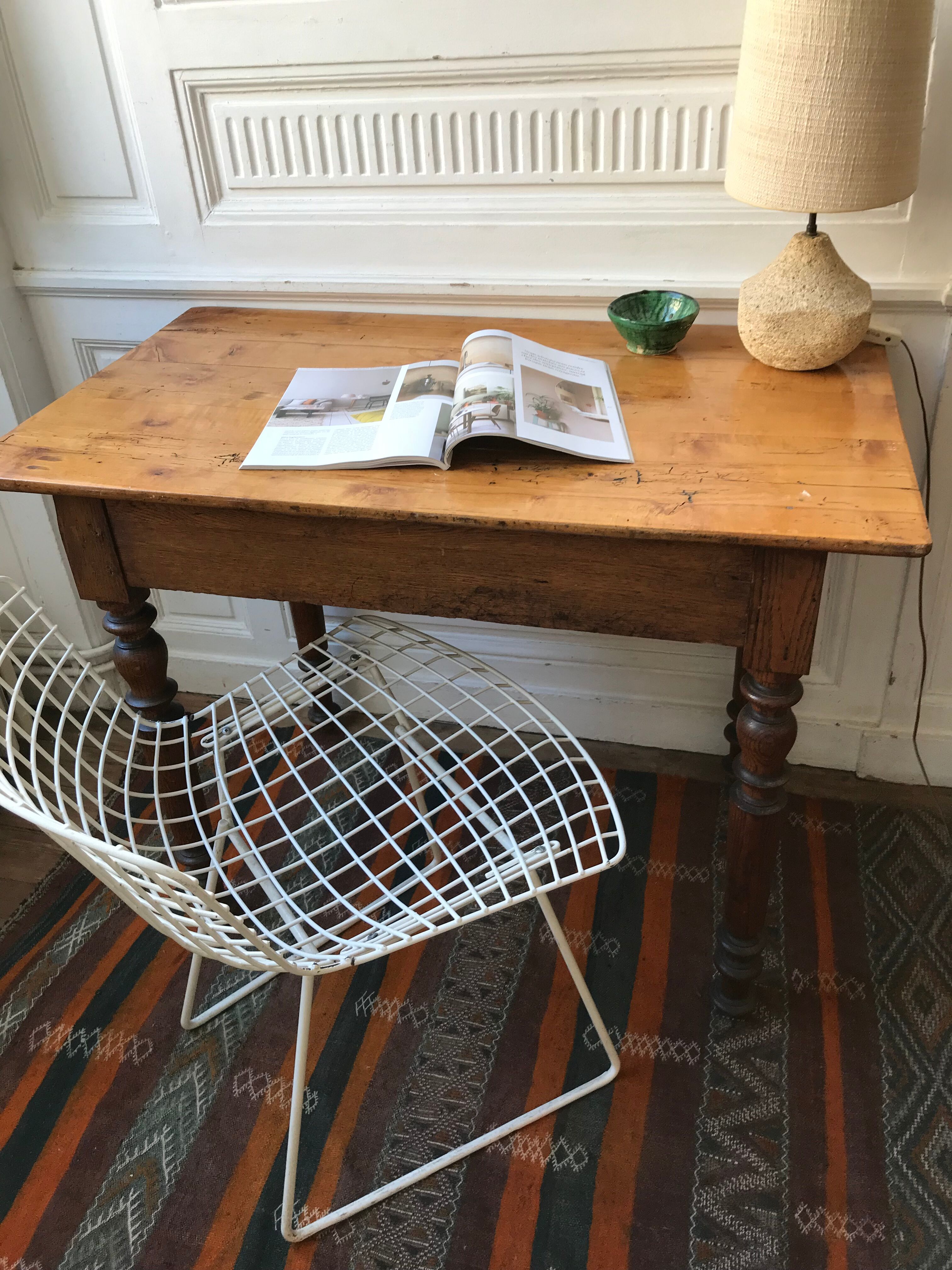 Table bureau vintage