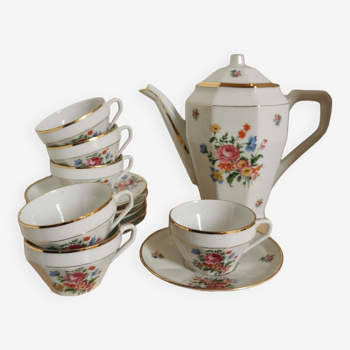 Service à thé vintage fleuri en porcelaine
