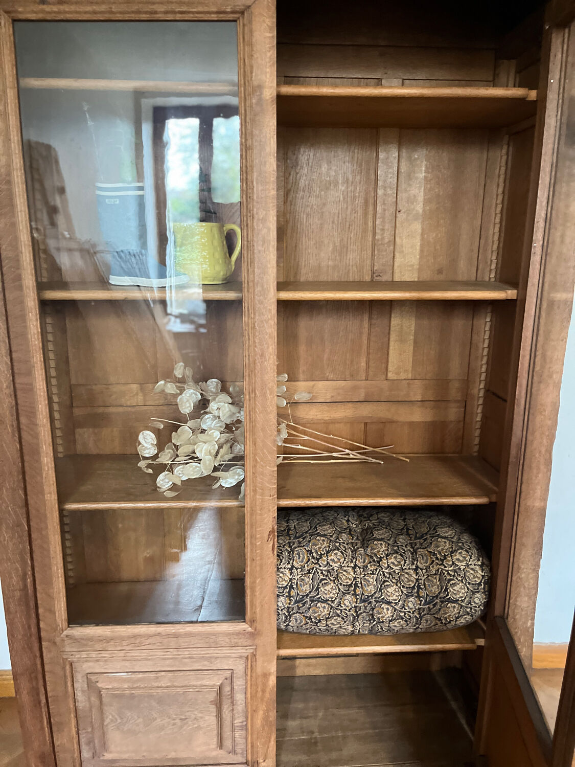 Raw wood glazed cabinet
