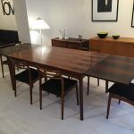 Ensemble table et chaises en palissandre