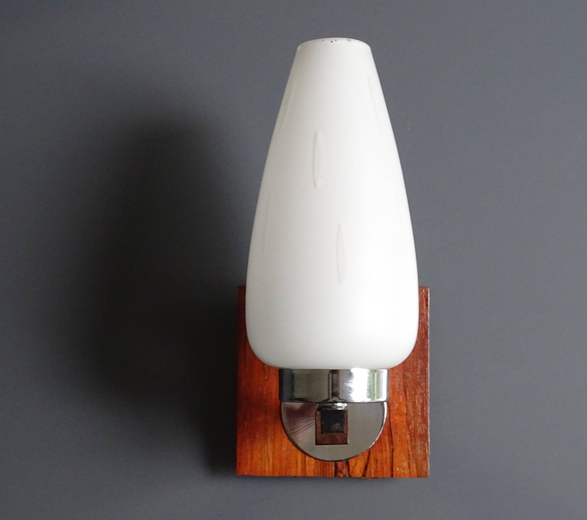 Vintage Scandinavian wall light