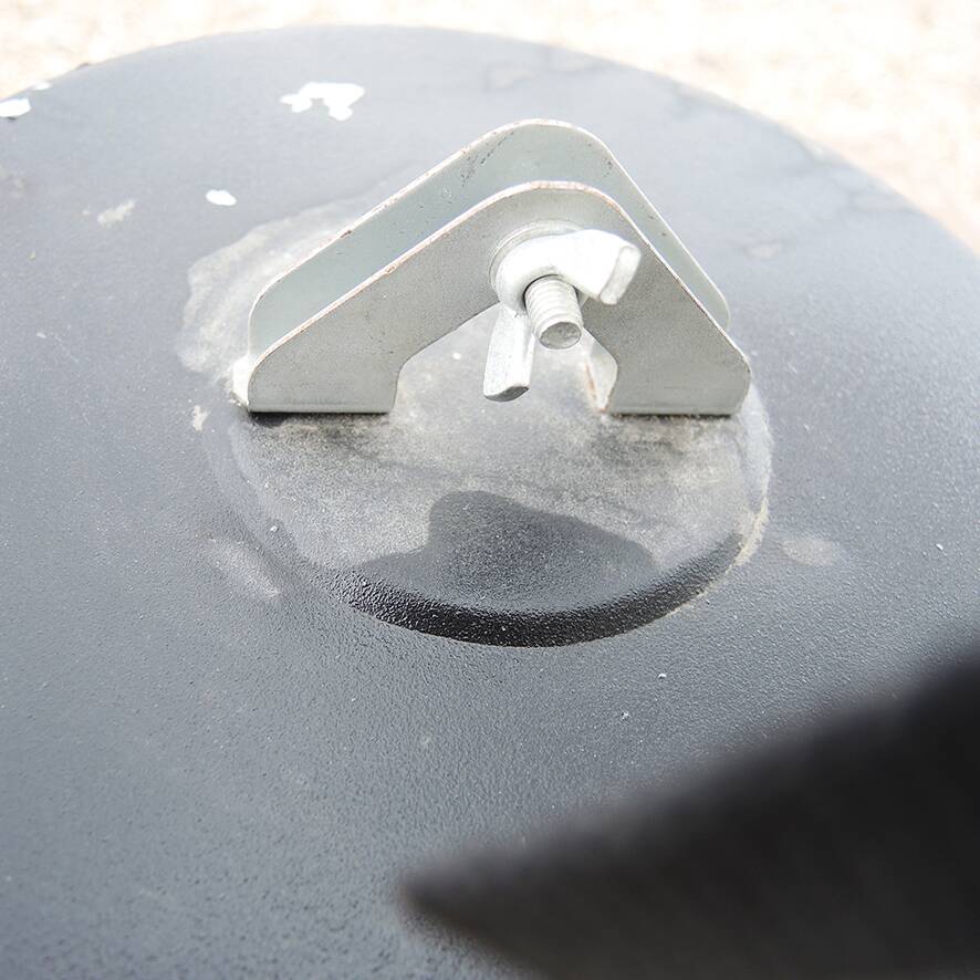 4 old metal workshop pendant lights