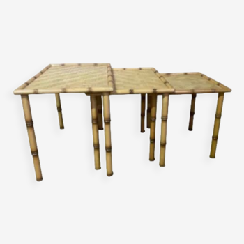 Bamboo trundle table