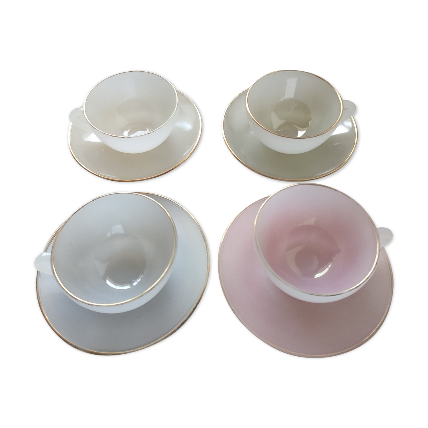 4 cups and under coffee cups in irreconsmal opal