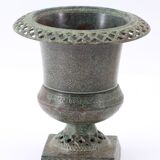 Cache pot