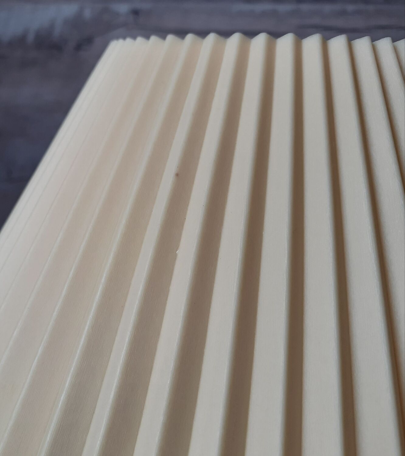 Vintage lamp flower marguerite