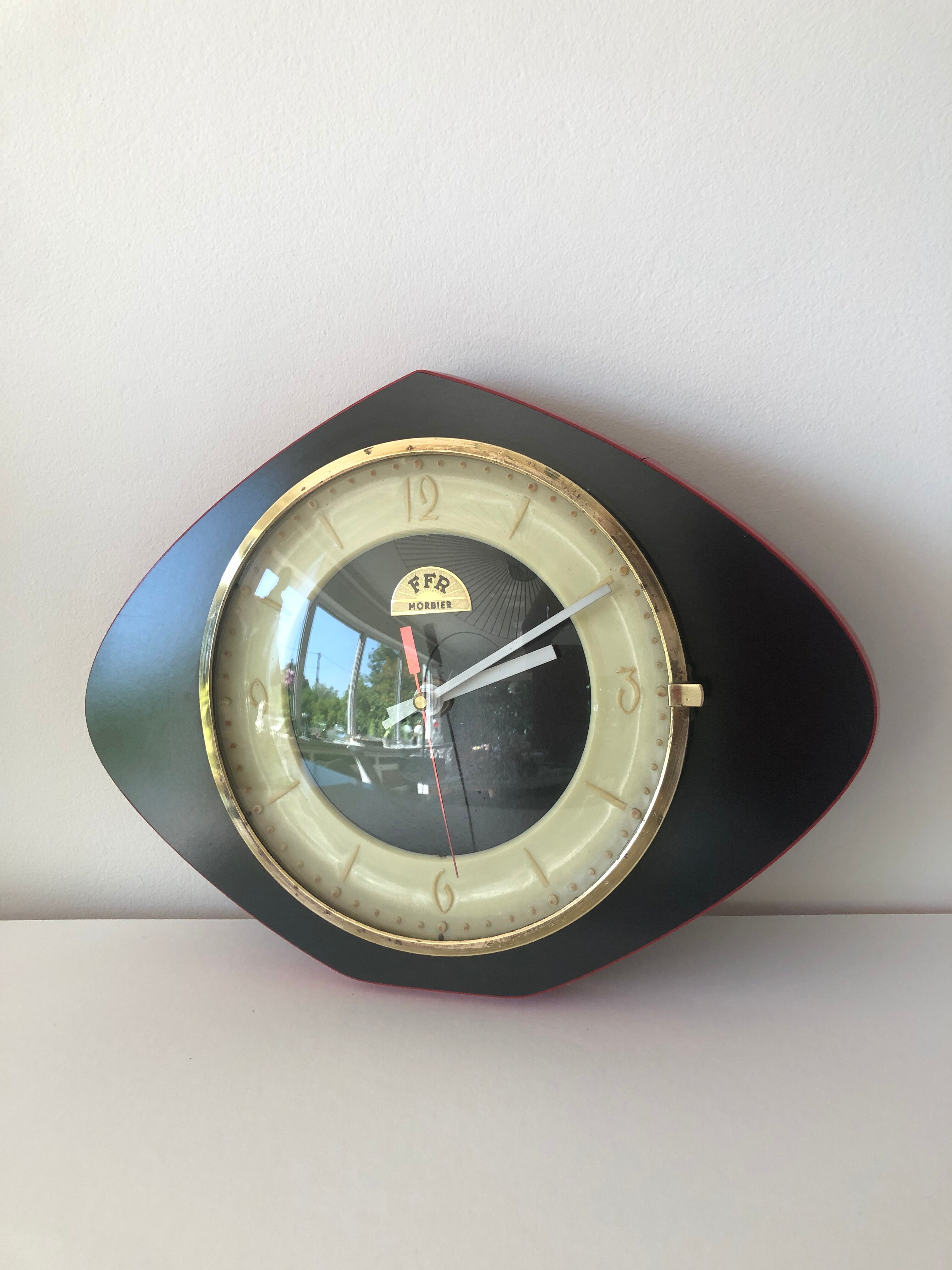 Vintage formica pendulum