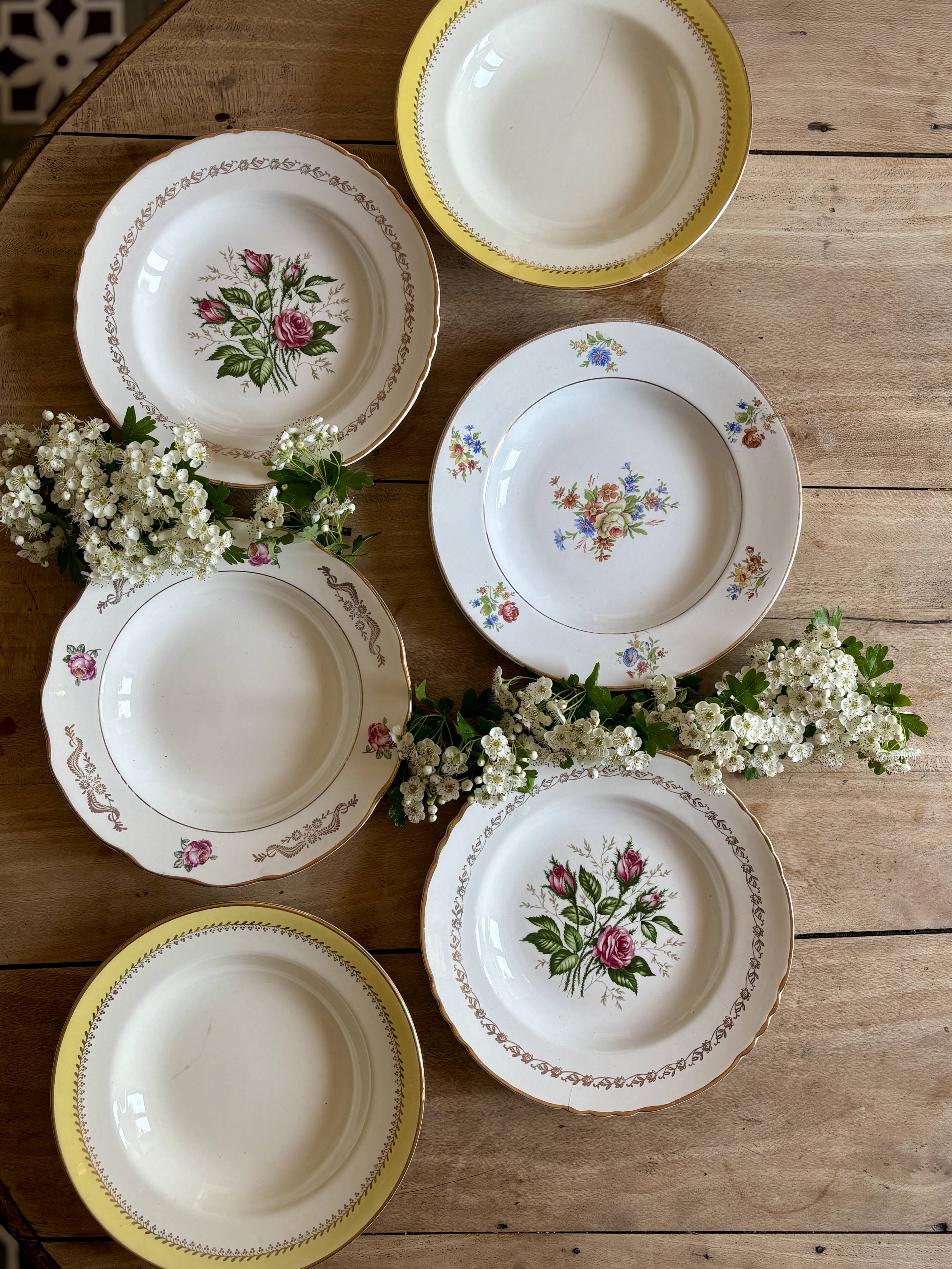 Set of 6 mismatched vintage soup plates