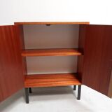 Buffet du milieu du siècle des années 1950
