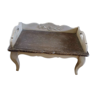 Bed tray / rest