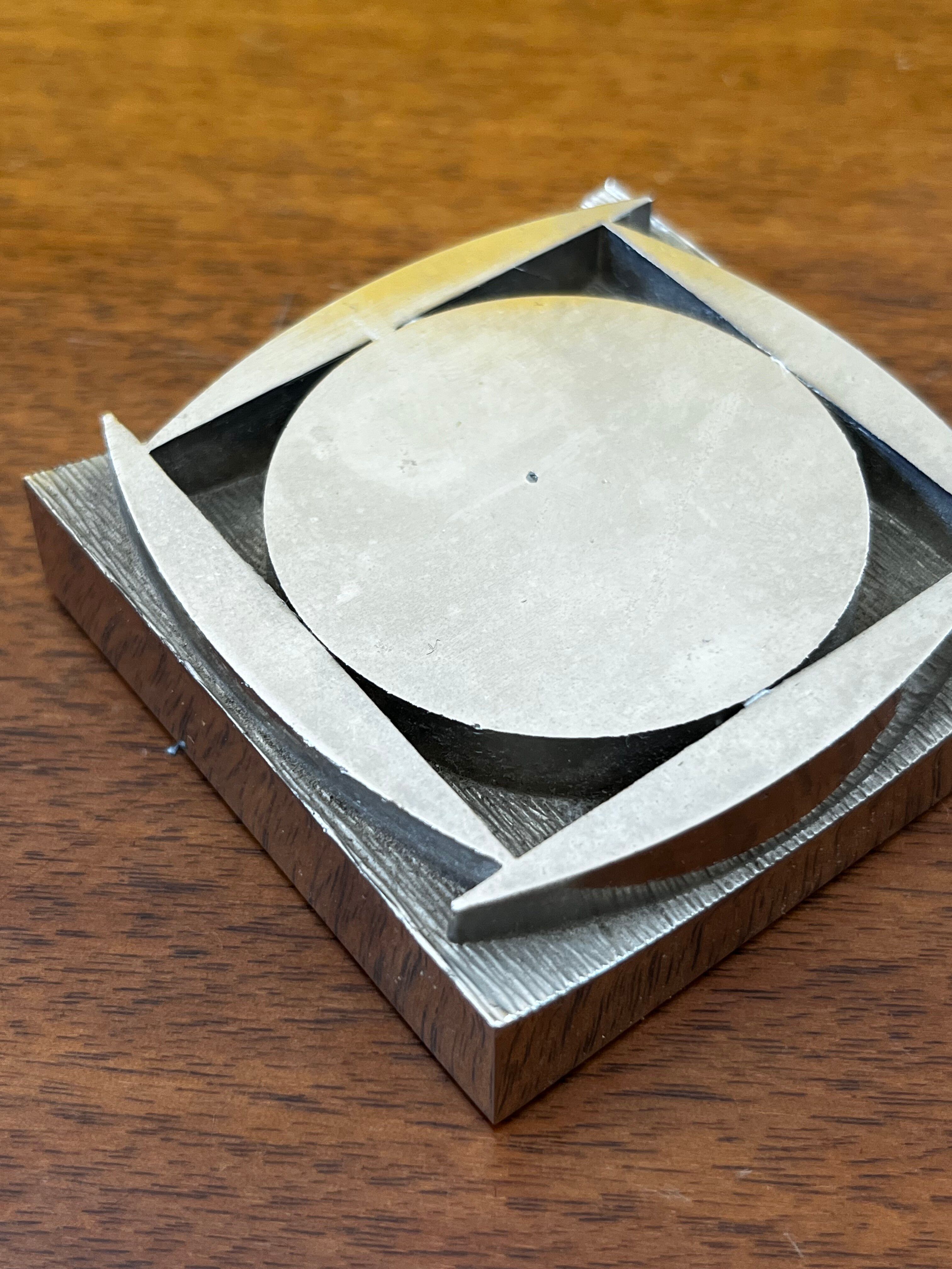 Modernist sculpture, paperweight, mid-century, space age art