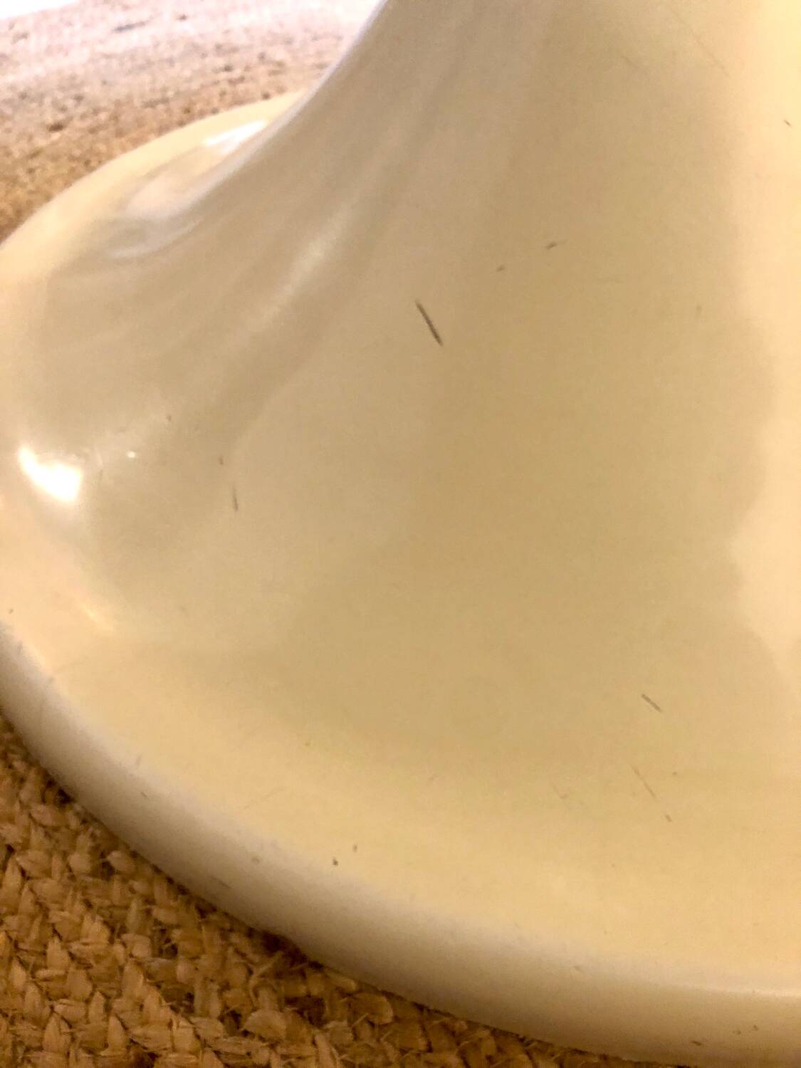 Tulip dining table 1970