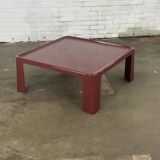 Amanta coffee table by Mario Bellini for B&B Italia in red