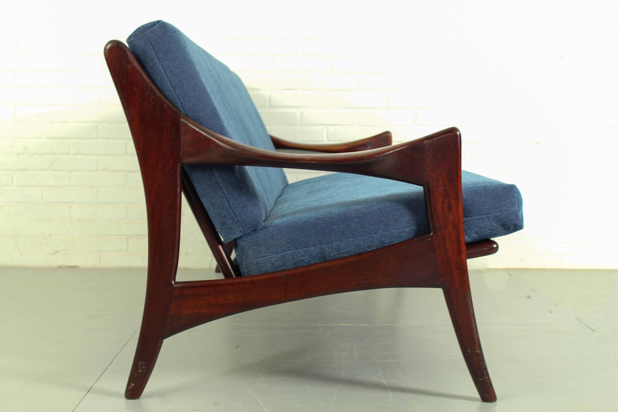 Dutch canapé design from the 1950s