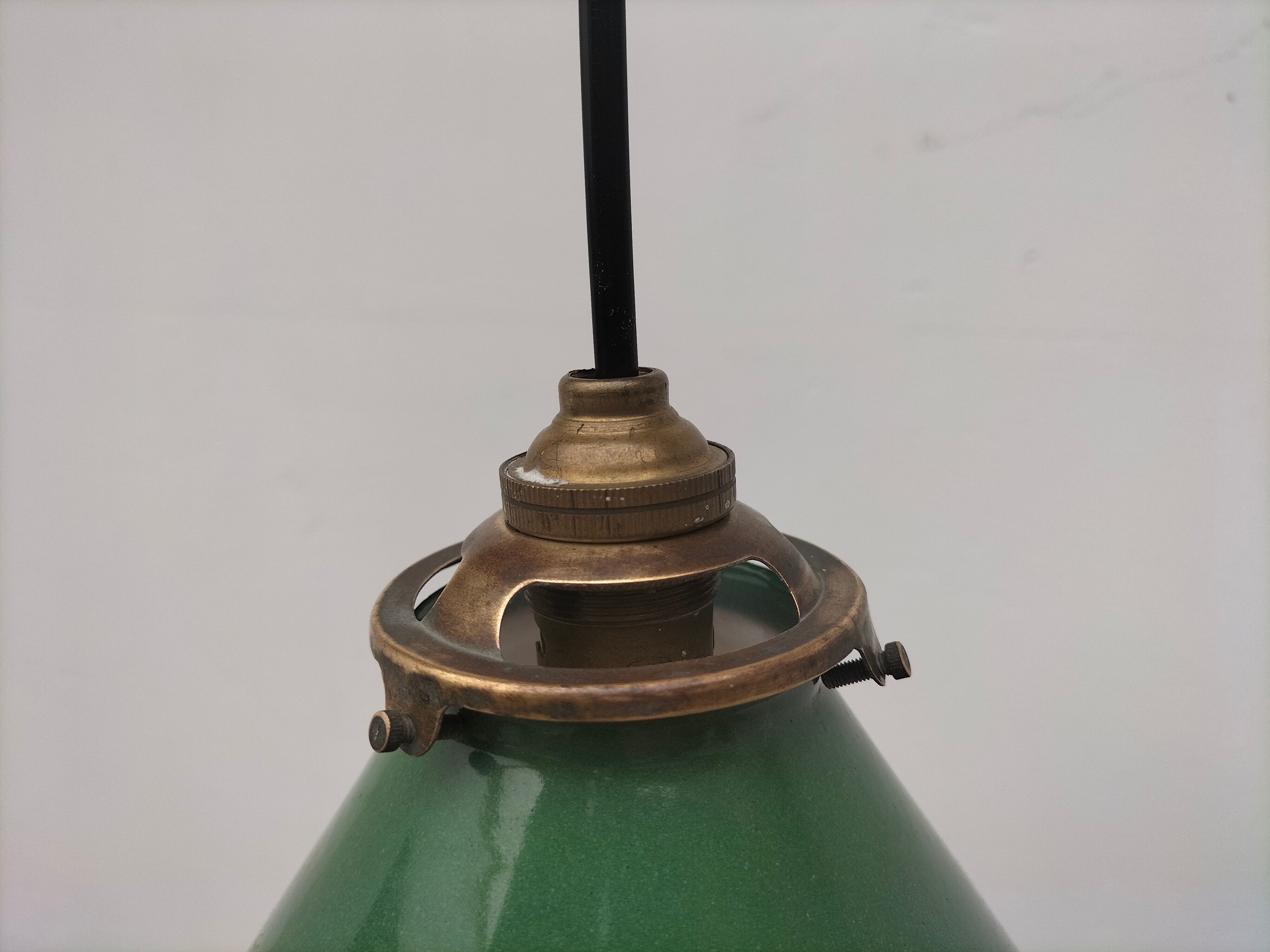 Suspension cone enamelled sheet metal