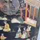 Meuble chinois ouvrant à 2 portes laque noire et pierres dures