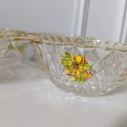 6 coupelles en verre ciselé