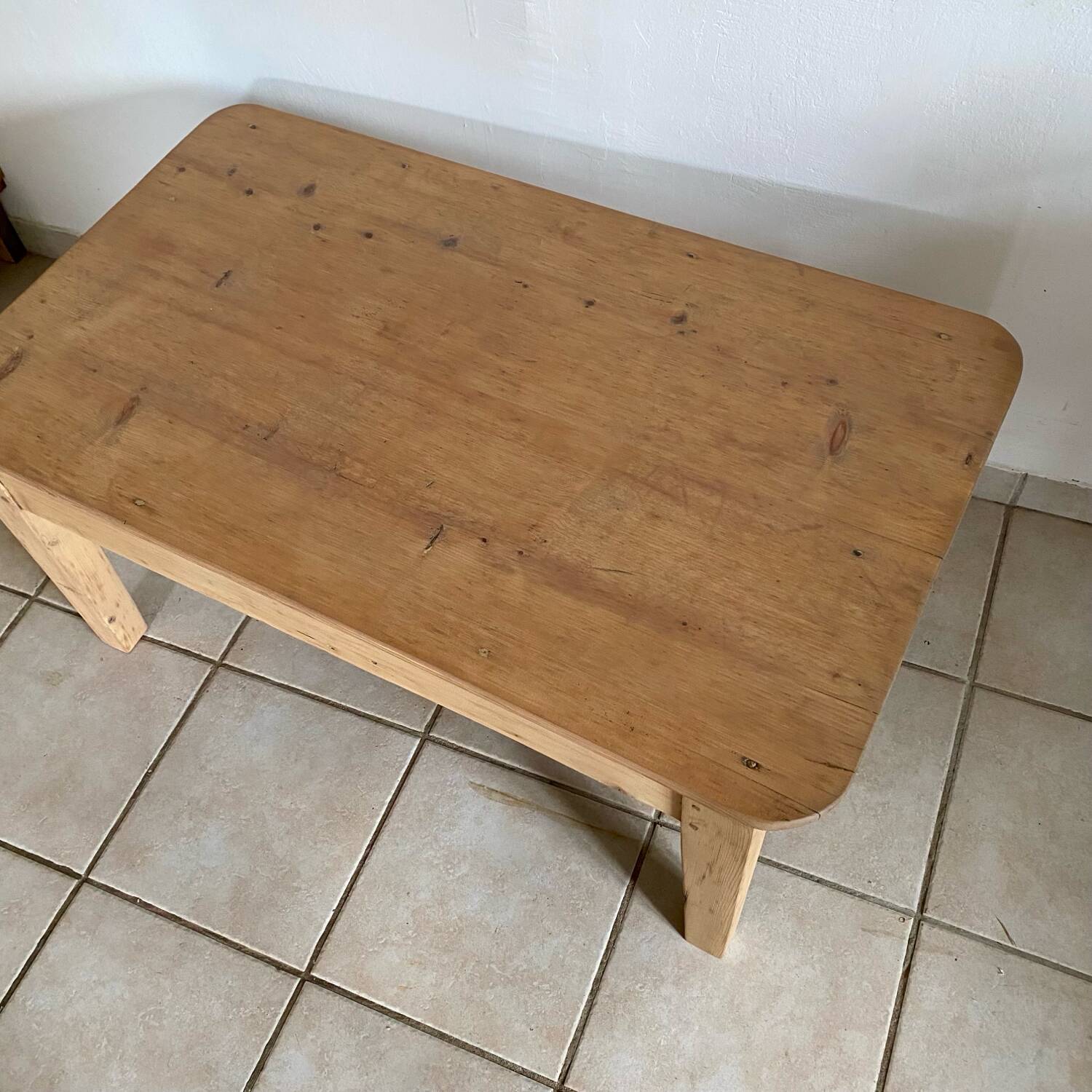 Farmhouse coffee table