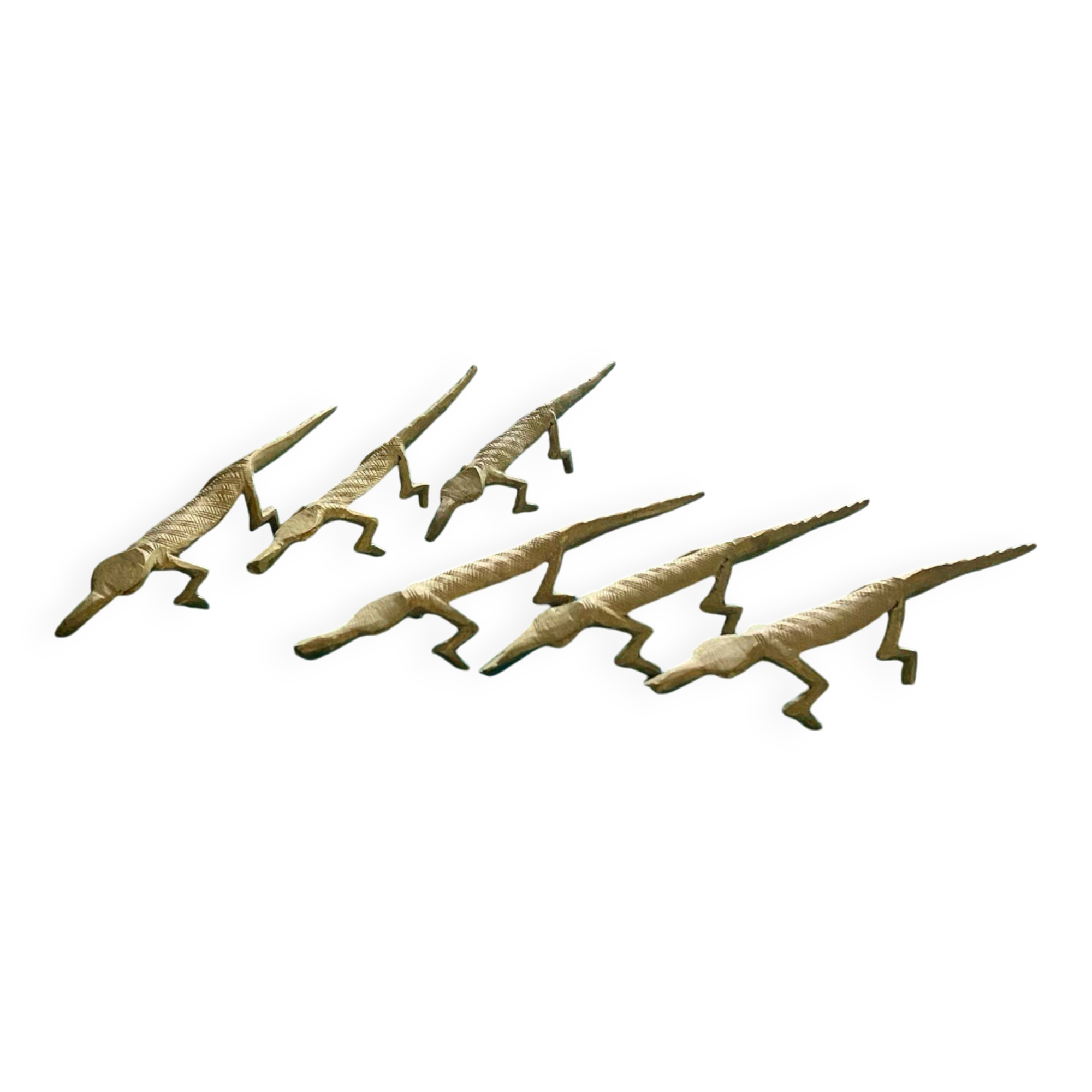 6 crocodile-shaped brass knife holders