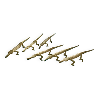 6 crocodile-shaped brass knife holders
