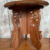 Ancienne table basse tripode bois sculpté & laiton incrusté inde vintage