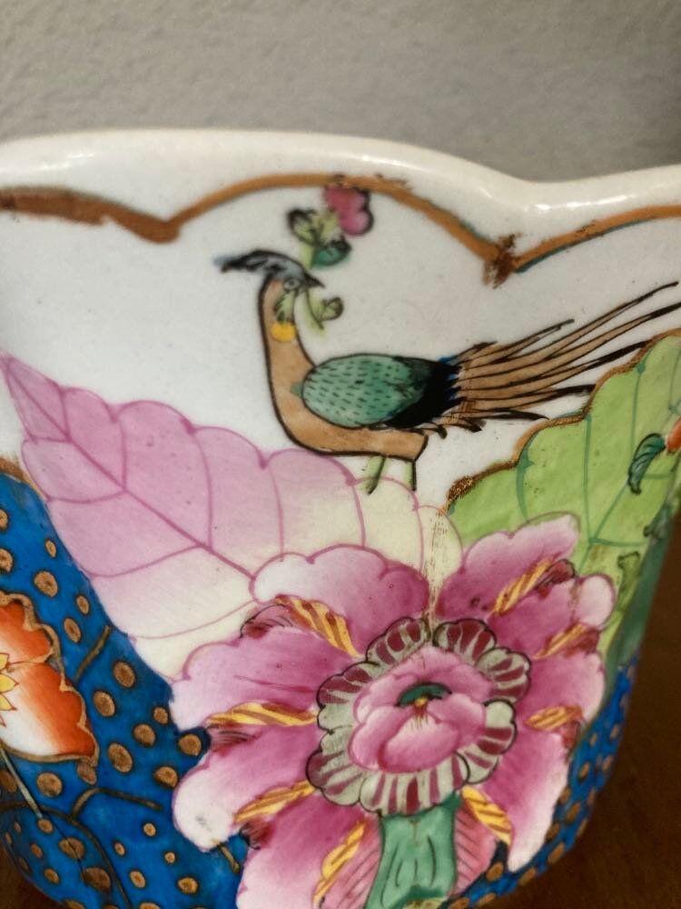 Tobacco leaf planter