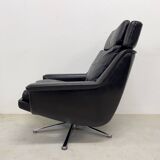 Danish Swivel Armchair Model 802 by Werner Langenfeld for Esa, 1970s