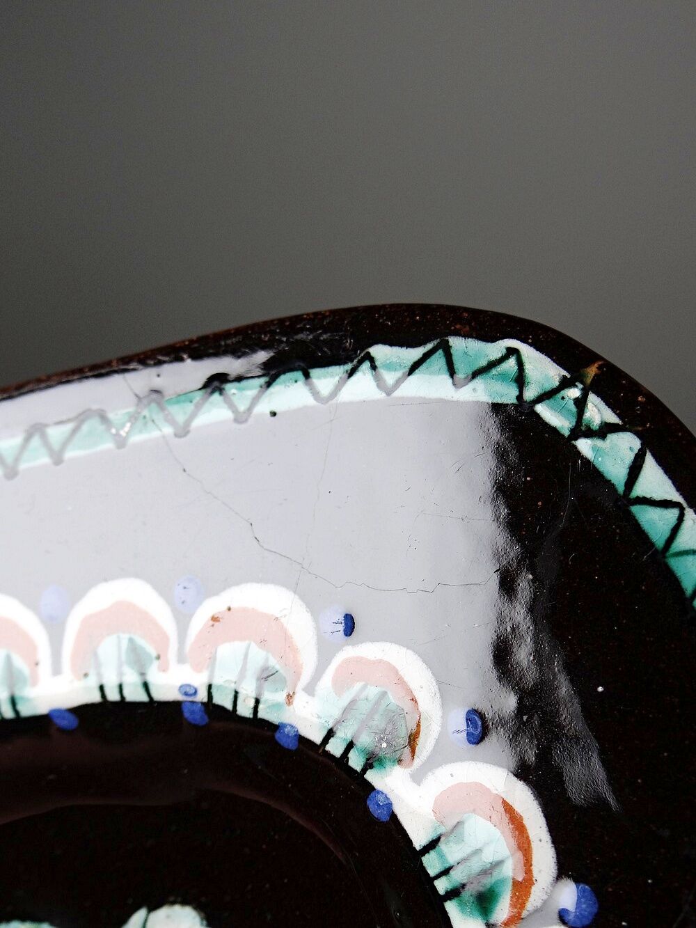 Ashtray, glazed ceramic wall decoration A.D. Schweizer Steffisburg, circa 1960