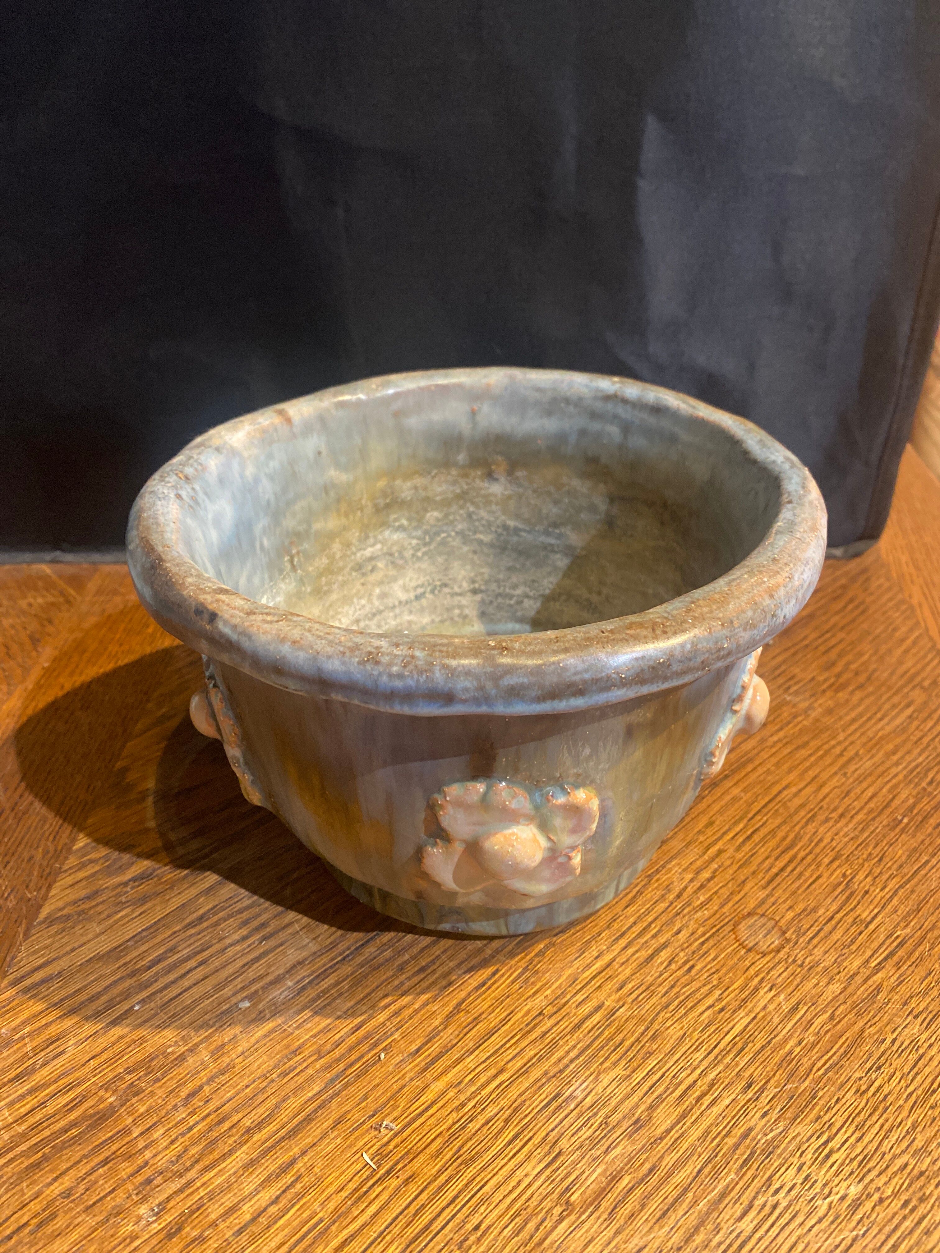 Terracotta pot cache