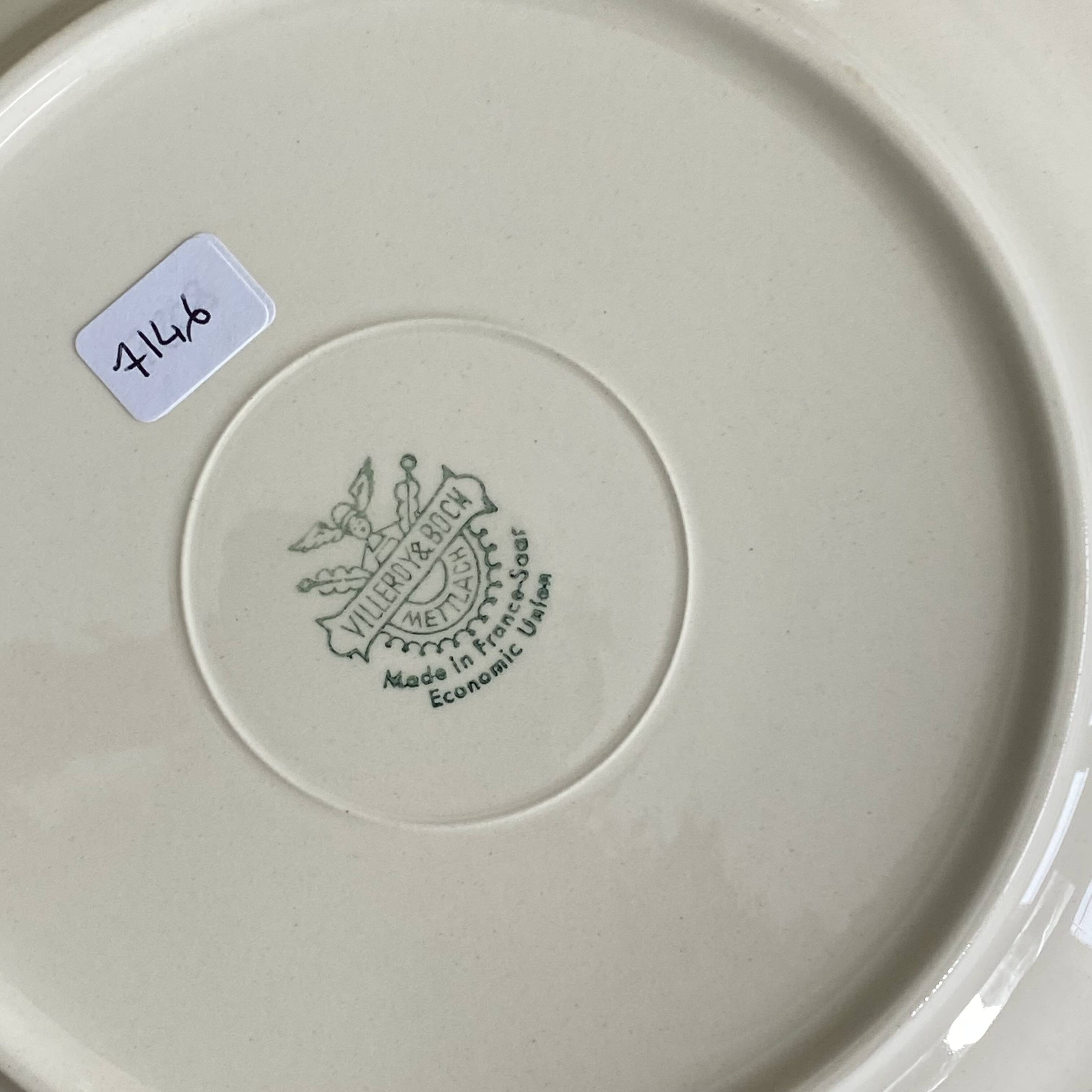 6 antique beige earthenware dinner plates with gold trim by Villeroy and Boch.