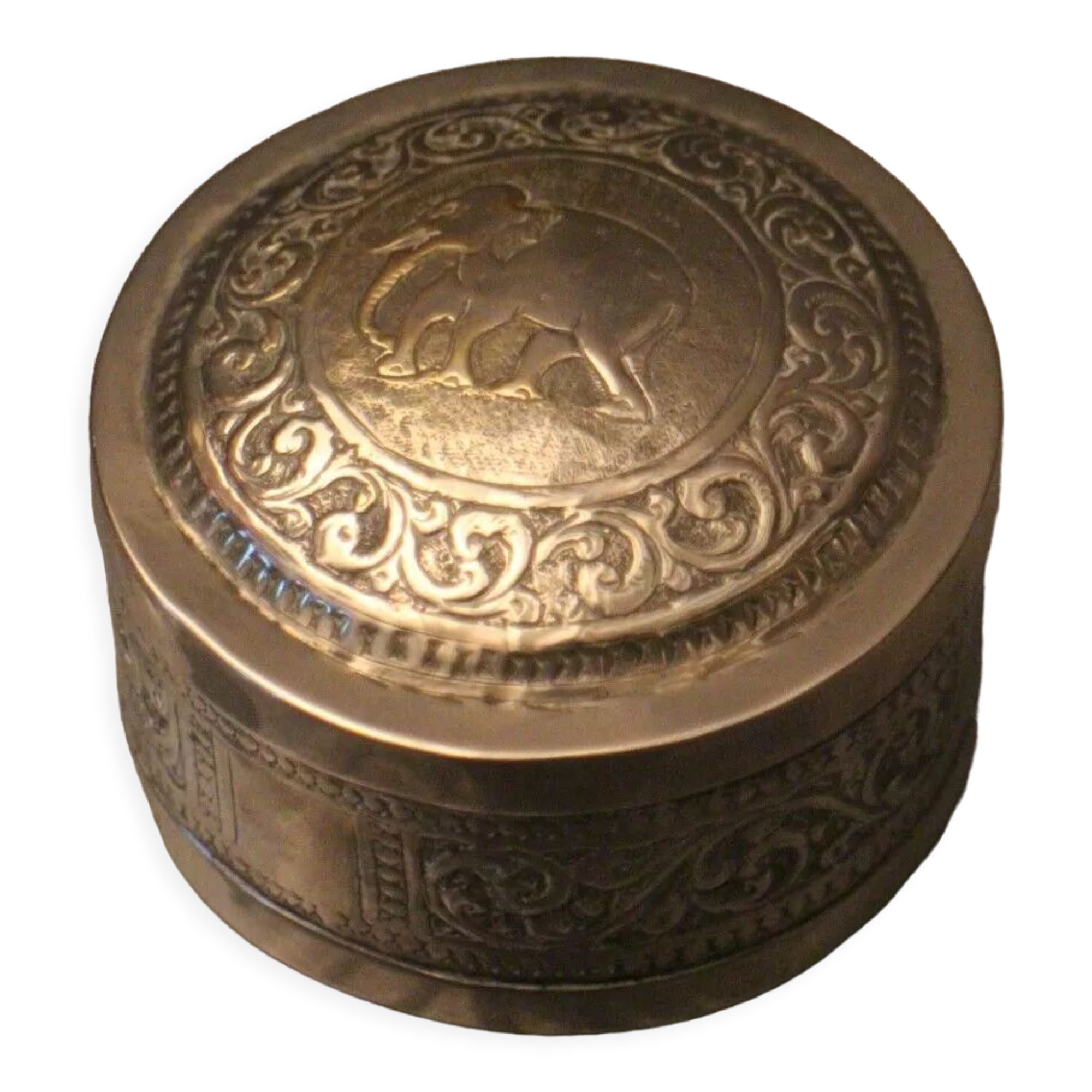 Silver metal box elephant decoration Cambodia Indochina early twentieth century
